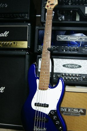 1999 Fender Standard Jazz Bass V 5-string