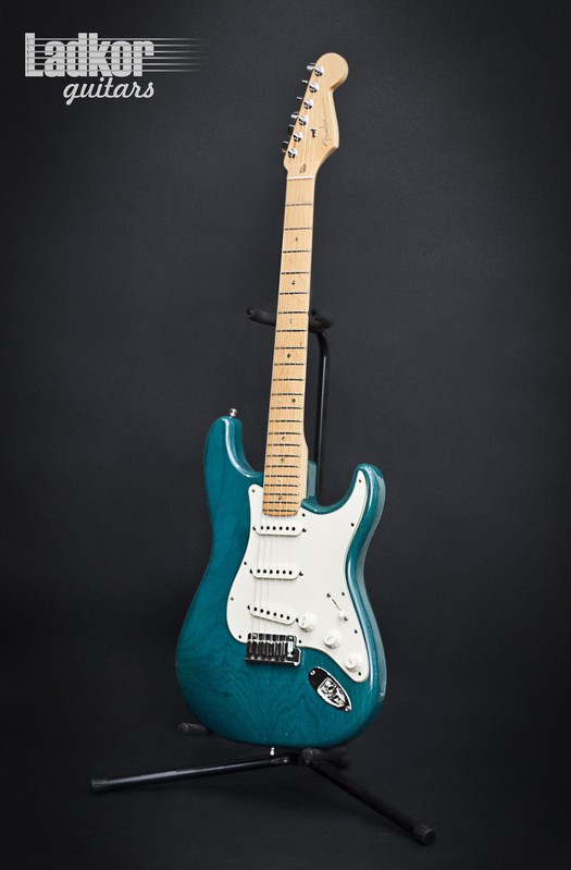 1998 Fender American Deluxe Stratocaster Teal Transparent