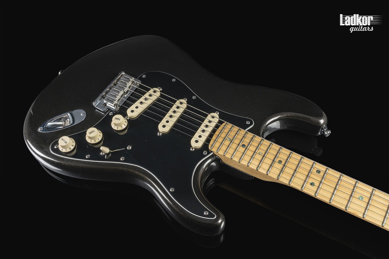 2005 Fender American Deluxe Stratocaster Montego Black with Bare Knuckle  Mother's Milk